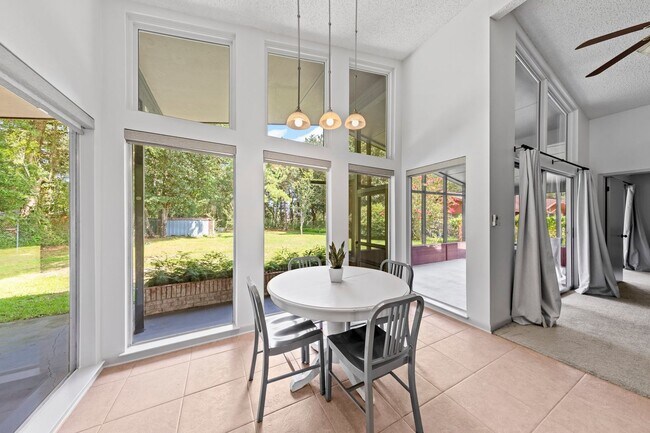 Building Photo - 3 Bedroom in the Heart of Niceville!