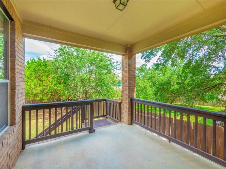 Building Photo - 917 Cavalry Ride Trail