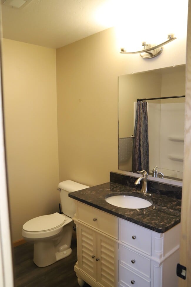 Building Photo - 1160 Winchester Ln