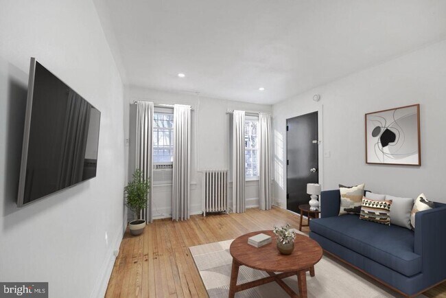 Building Photo - 1430 A St SE