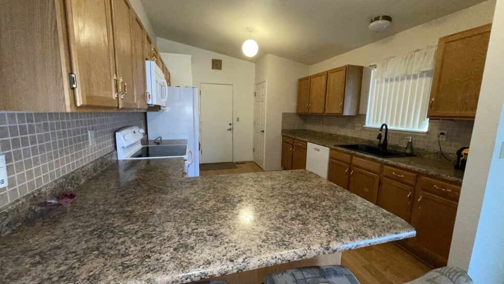 Kitchen - 2636 Patriot Hts