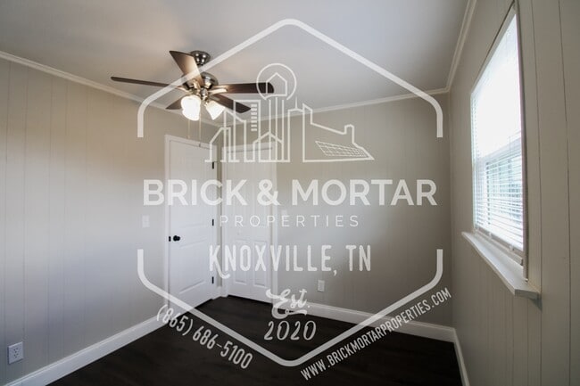 Building Photo - 1737 Lively Rd