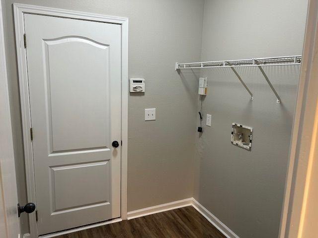 Building Photo - 6905 White Walnut Way