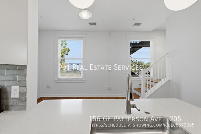 Building Photo - 156 GE Patterson Ave