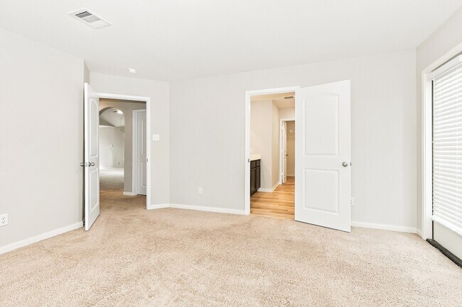 Building Photo - 22039 Ellison Dr