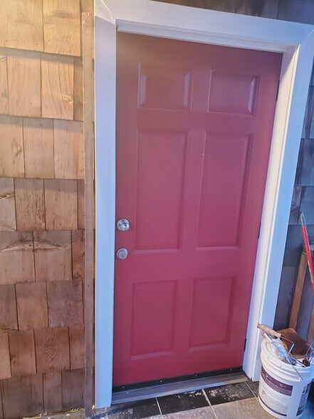 entrance - 8310 37th Ave S