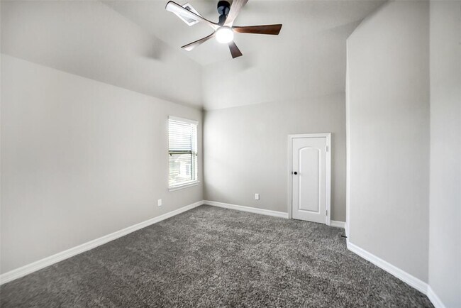 Building Photo - 16815 Violet Trace Ct