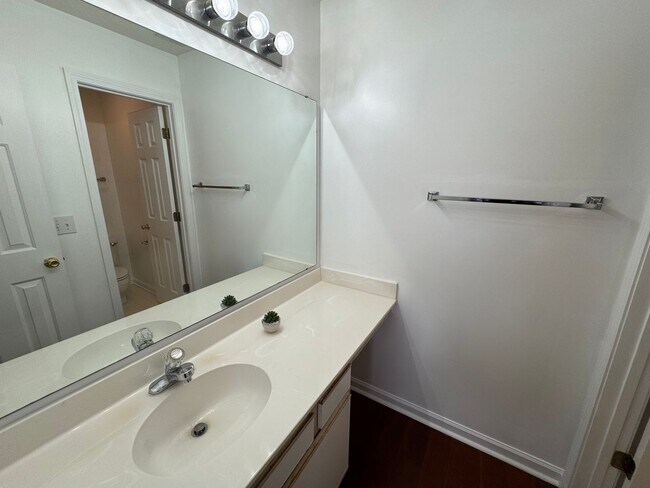 Building Photo - **MOVE IN SPECIAL** Myrtle Beach - 2 Bedro...