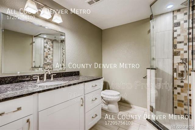 Building Photo - 11908 N Meade Ct