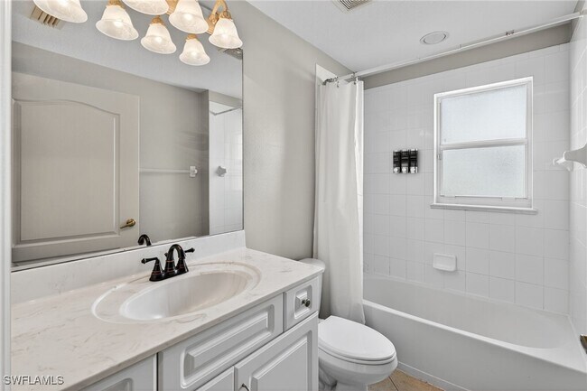 Building Photo - 8480 Ibis Cove Cir