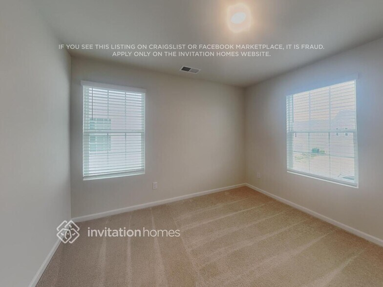 Building Photo - 5140 Spring Breeze Blvd