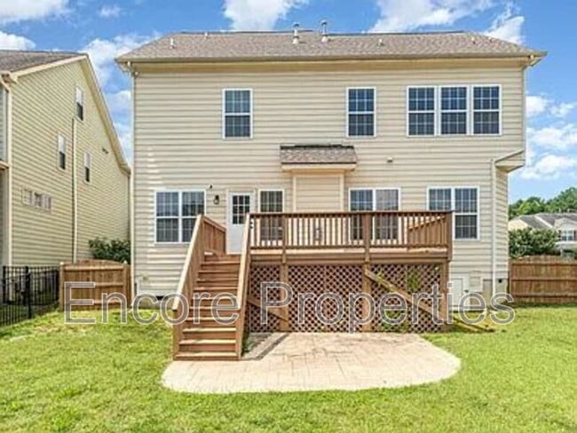 Building Photo - 410 Stranraer Ct