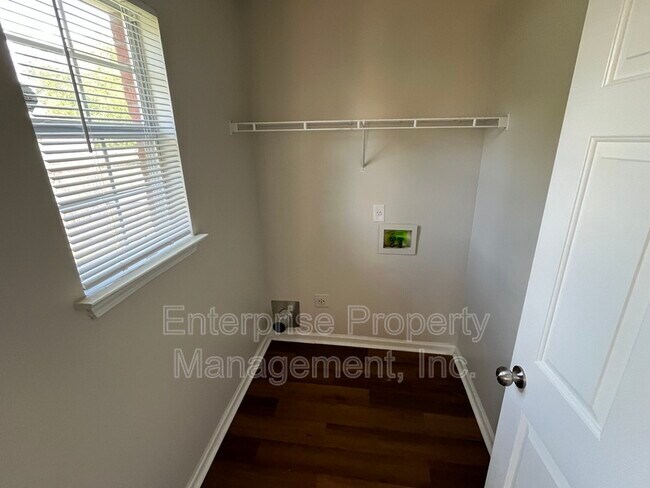 Building Photo - 5628 Autumn Valley Dr