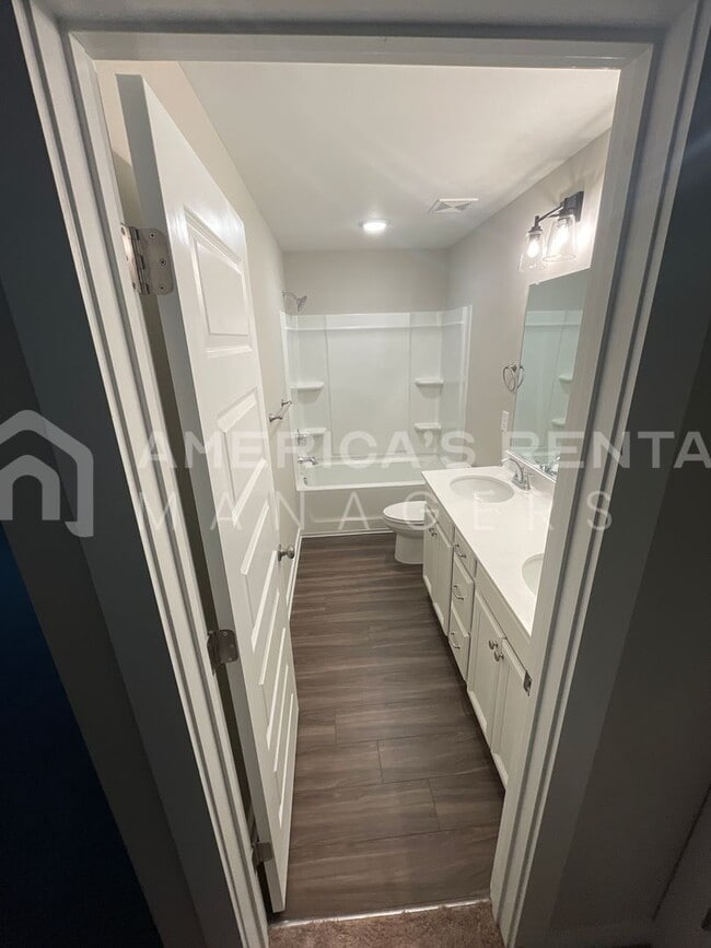 Building Photo - Home for Rent in Oak Grove, AL!!! Available to View with 48 Hour Notice!!!
