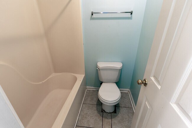 Building Photo - Prattville Rental available now!