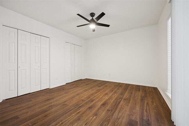 Building Photo - 705 Harold St