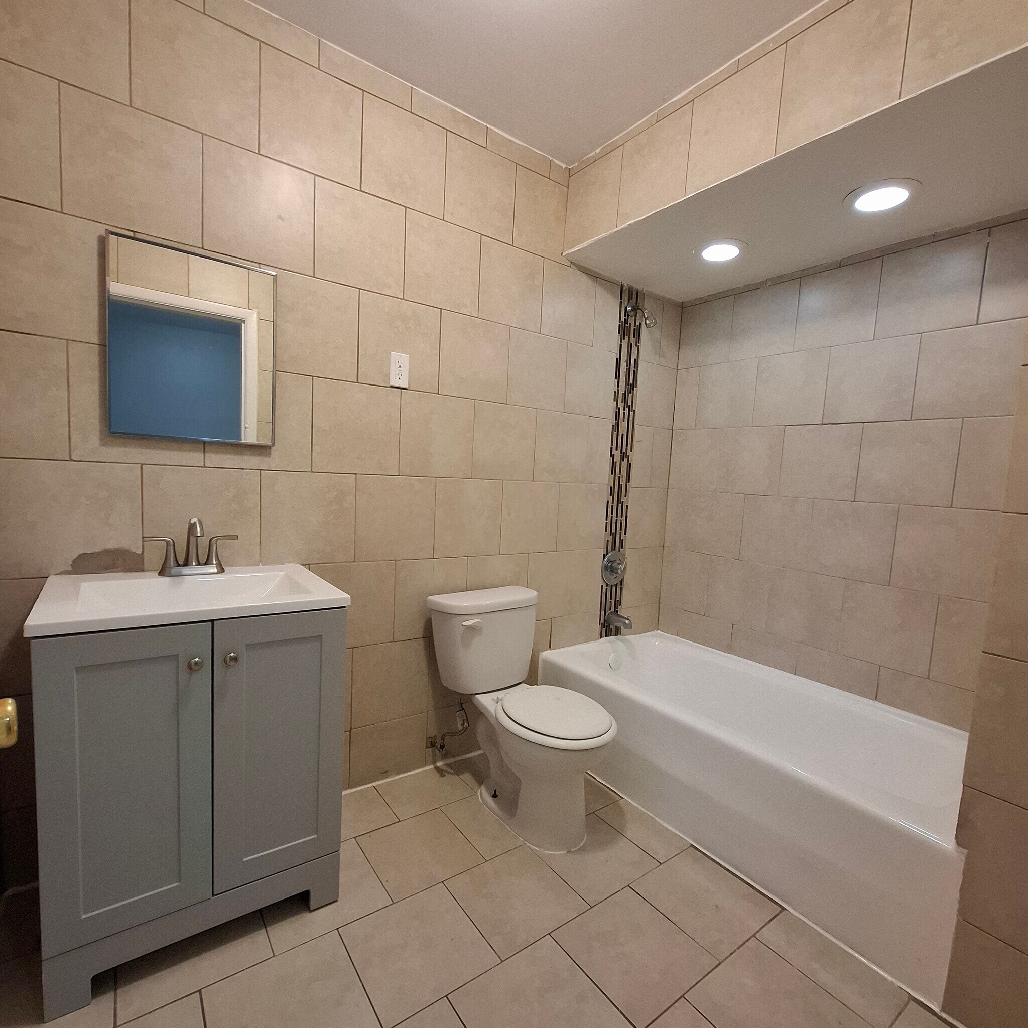 76 N 9th St 5 - 75 N 9th St