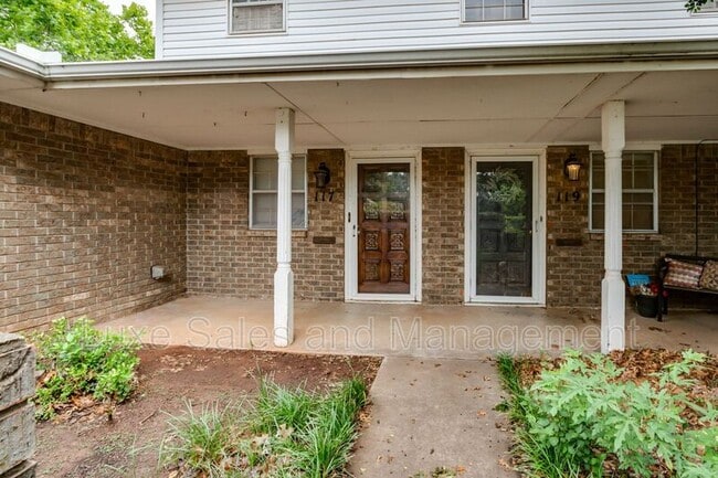 Building Photo - 117 Sahoma Terrace