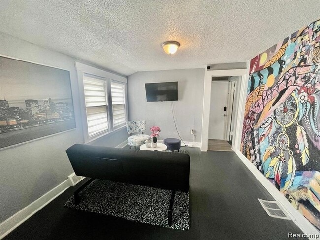 Building Photo - 15608 Wabash St