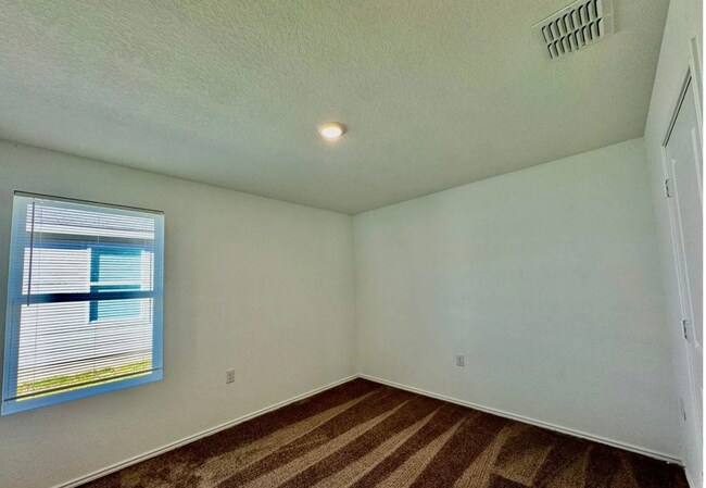 Building Photo - 10119 Asta Trl