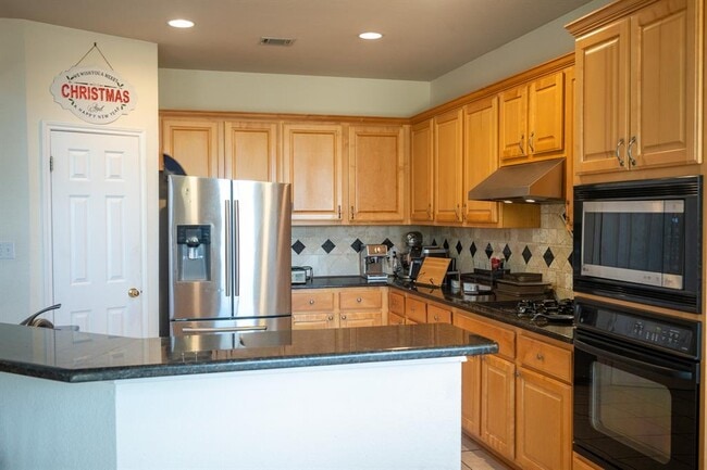 Building Photo - 15508 Whistling Straits Dr