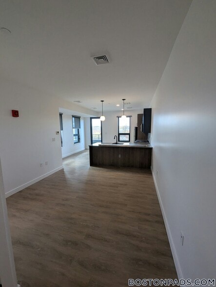 Building Photo - 199 Gardner St