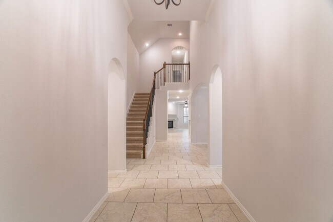 Building Photo - 11 Sawbridge Cir