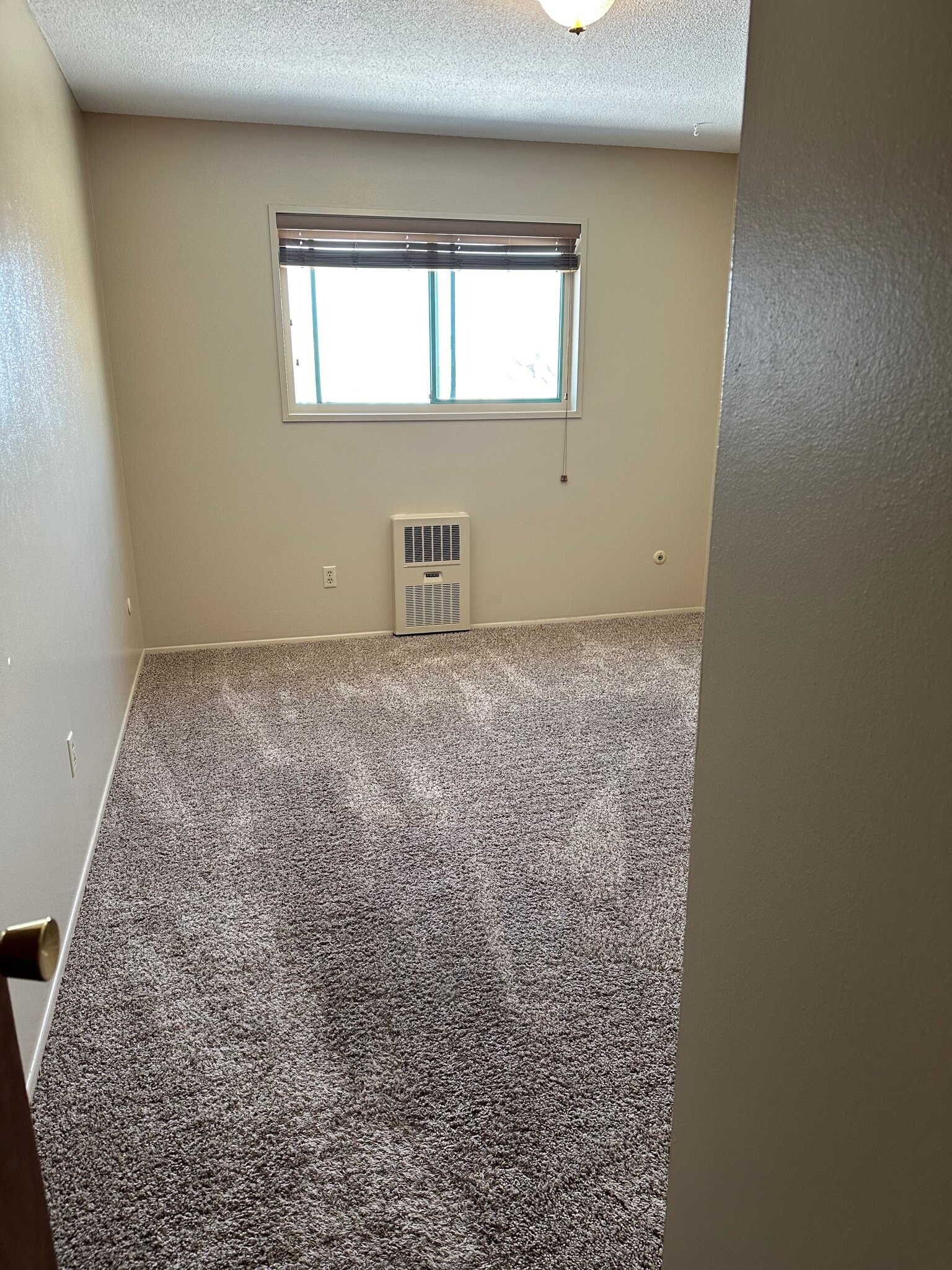 Building Photo - 110 10th St S