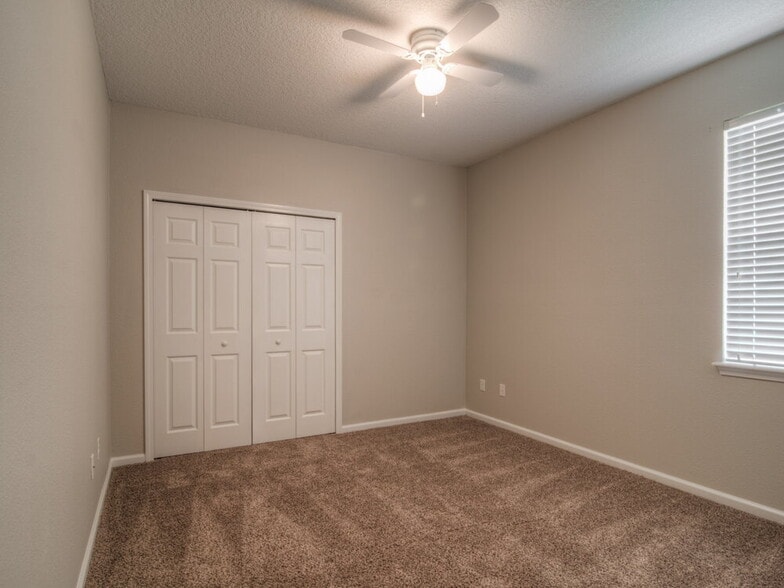 Building Photo - 16380 Bamboo Bluff Ct