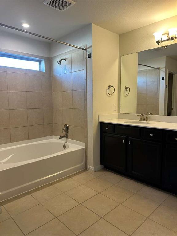 Building Photo - 2921 Barbed Wire St