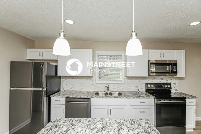 Building Photo - 3 Bedroom Pet-Friendly Home in HIRAM, GA with Main Street Renewal