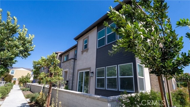 Building Photo - 3921 S Jolly Paseo