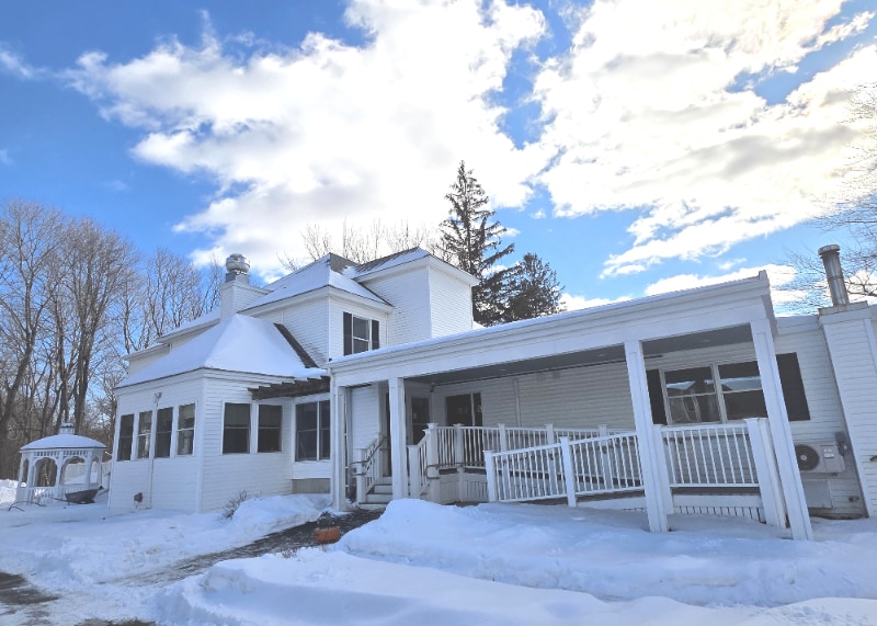 Building Photo - 313 State St