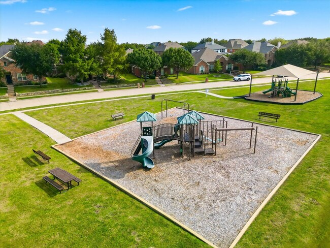 Building Photo - 1370 Pelican Dr