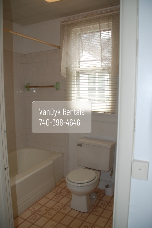 Building Photo - 207.5 Scammel St