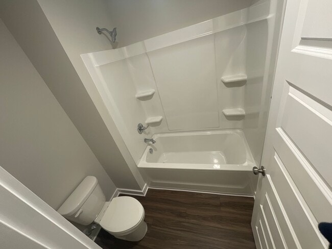 Building Photo - Home for Rent in Oak Grove, AL!!! Available to View Now!