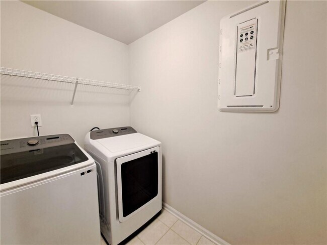 Building Photo - 2775 Port Bow Ln