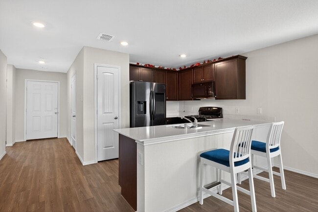 Building Photo - 4333 Johnstown Ln.