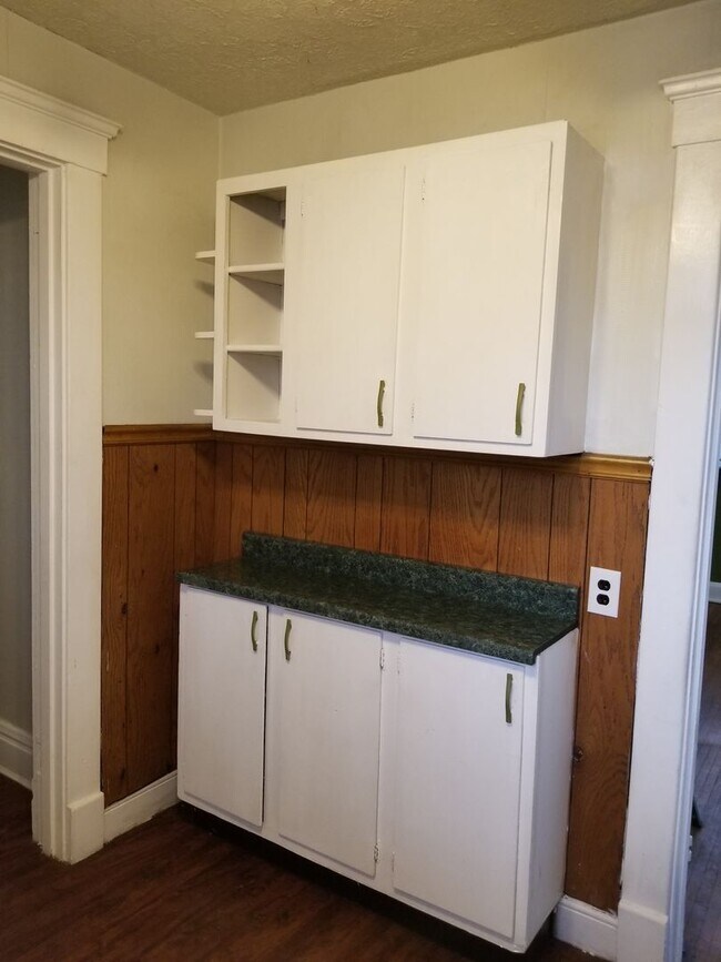 Building Photo - 1238 Garvin Pl