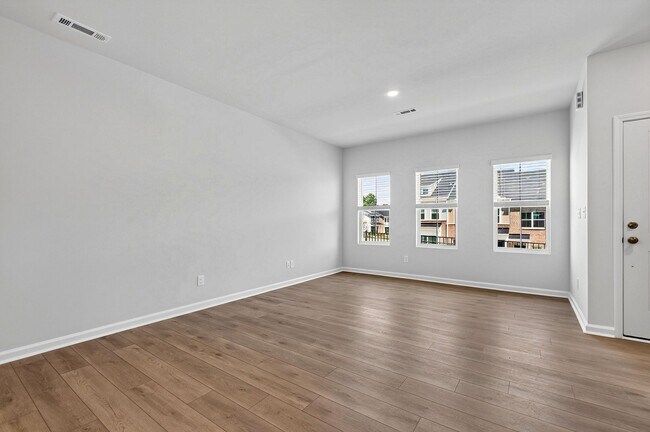 Building Photo - 109 Blue Melody Ave