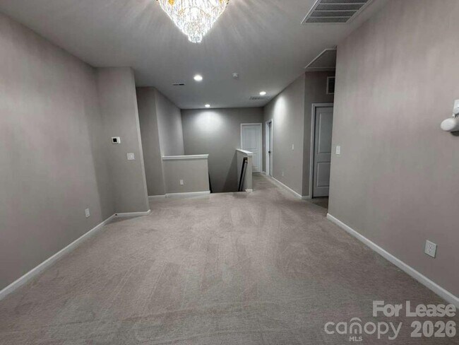 Building Photo - 128 Reids Cv Dr