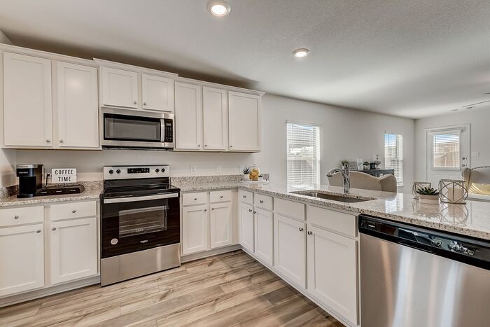 Building Photo - 600 Trinity Trl