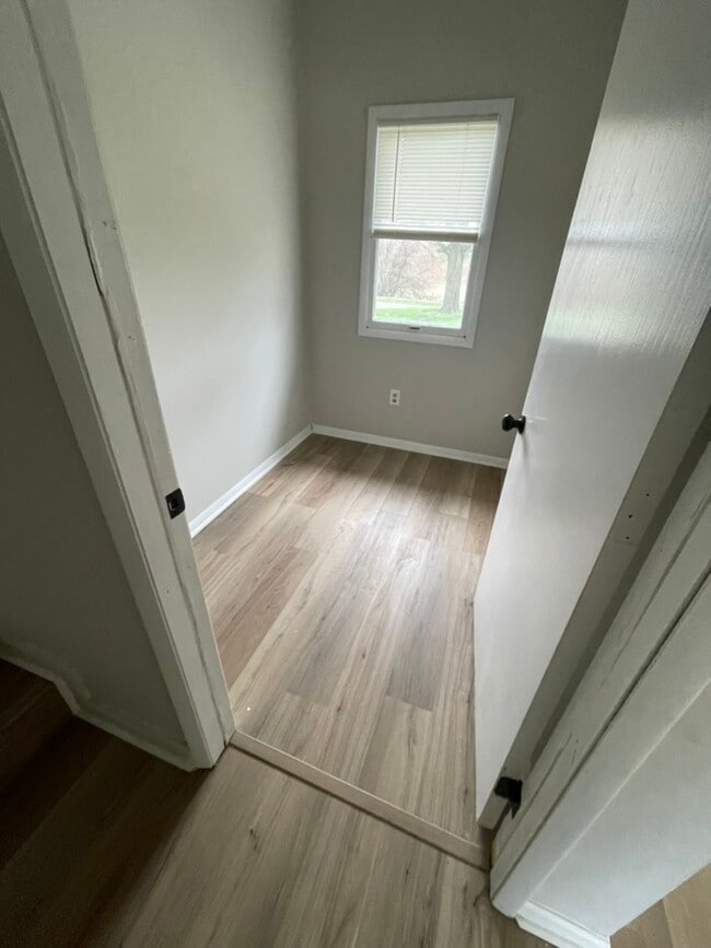 Building Photo - 179 State St