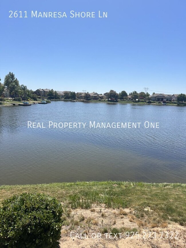 Building Photo - 2611 Manresa Shore Ln