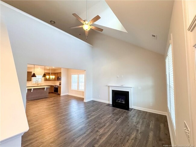 Building Photo - 227 Bow Cmn Wy