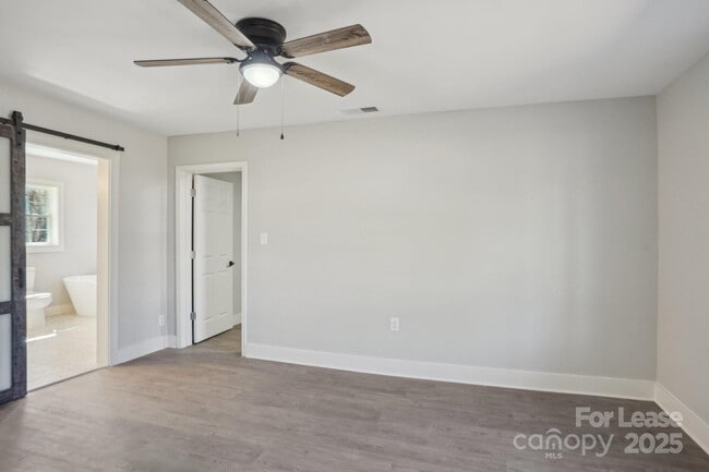 Building Photo - 132 Shady Grove Rd