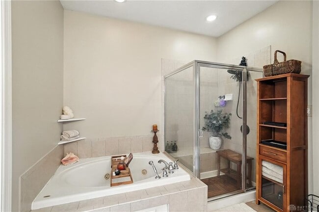 Building Photo - 3749 Whisper Creek Dr