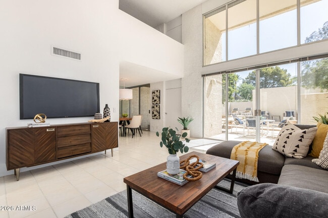 Building Photo - 4656 N 40th St