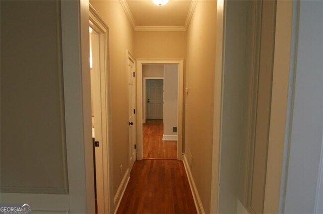 Building Photo - 3505 Sherborne Chase