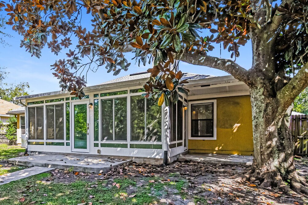 Building Photo - 7686 Arancio Dr